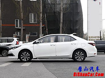 一汽丰田 卡罗拉 2018款 双擎 1.8L E-CVT智尚版 一汽丰田 卡罗拉 2018款 双擎 1.8L E-CVT智尚版