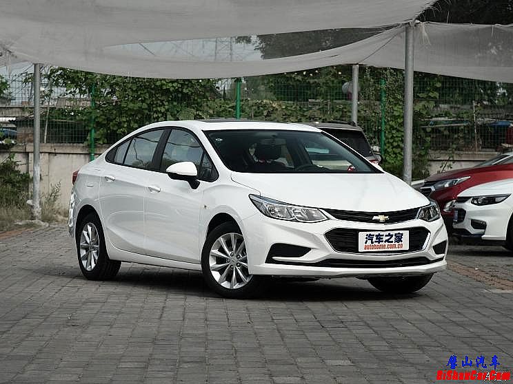 上汽通用雪佛兰 科鲁兹 2018款 320 自动先锋天窗版 上汽通用雪佛兰 科鲁兹 2018款 320 自动先锋天窗版